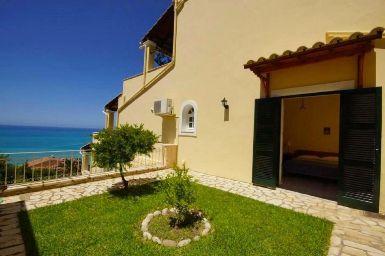 Natalia Apartment B With Panoramic Sea Views Of Agios Gordios Bay ภายนอก รูปภาพ
