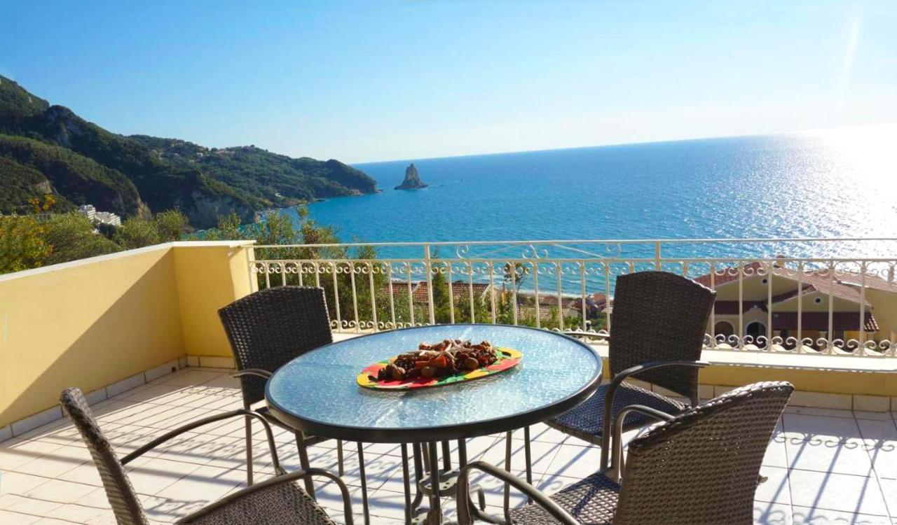 Natalia Apartment B With Panoramic Sea Views Of Agios Gordios Bay ภายนอก รูปภาพ